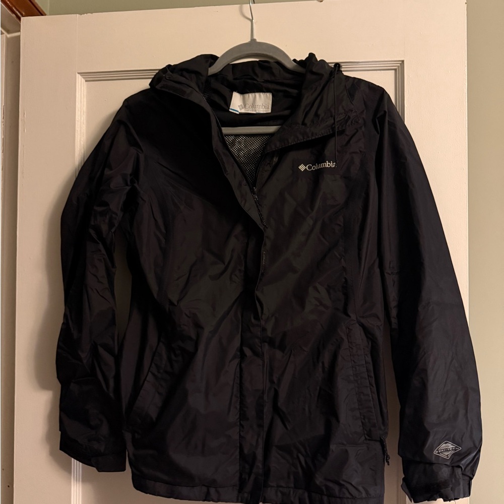 Columbia Women’s Black Rain Jacket